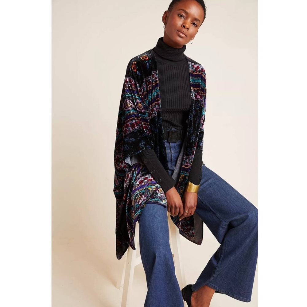 Anthropologie Akemi + Kin Burnout Velvet
Kimono Bohemian Duster Jacket Cardigan